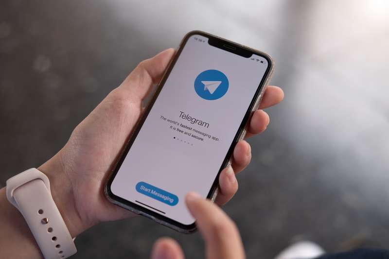 Imagen de la pantalla de un móvil en el que está abierta la app Telegram, una de las redes sociales de 2022
